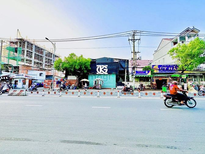Hình ảnh Cho Thuê Nhà Mặt Tiền 374A Lê Văn Quới, Q.Bình Tân