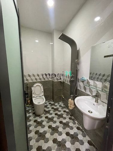 Hình ảnh Phòng mới 473 Lê Văn Quới, giá 3tr3