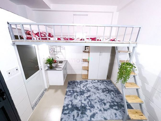 Hình ảnh Dưới chân cầu Cộng Hòa - Hoàng Hoa Thám