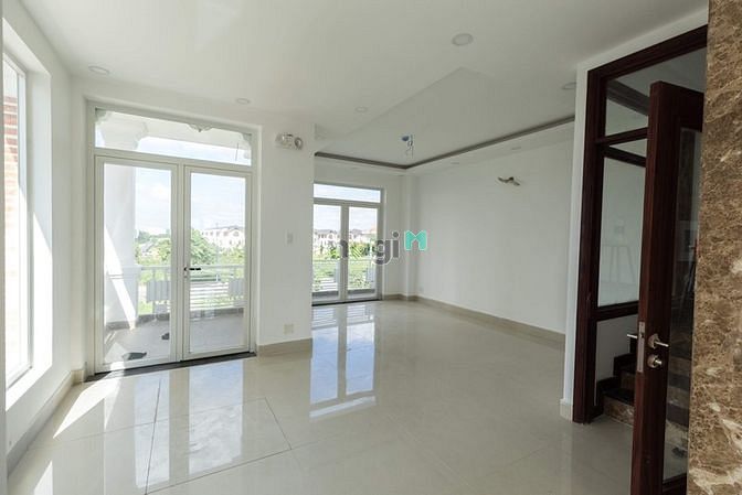 Hình ảnh Cho thuê Biệt Thự Đồng Văn Cống, Quận 2