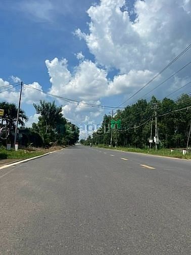 Hình ảnh Nhà em cần bán gấp lô đất 150m2, giá 400 triệu ạ