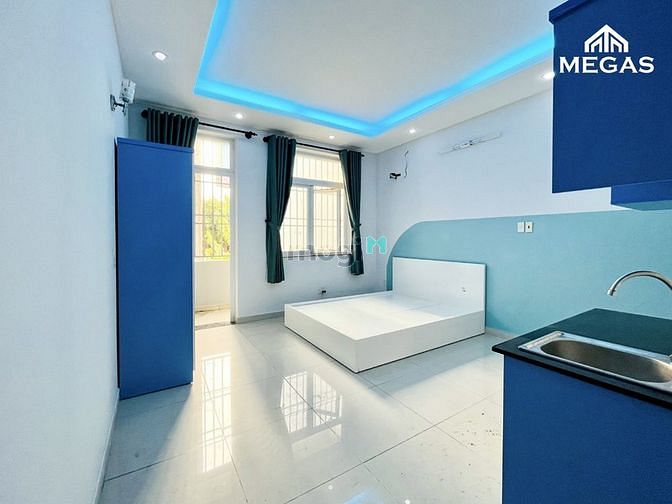 Hình ảnh Siêu phẩm Studio- Ban công- Cửa sổ lớn- Ngay vòng xoay trần não