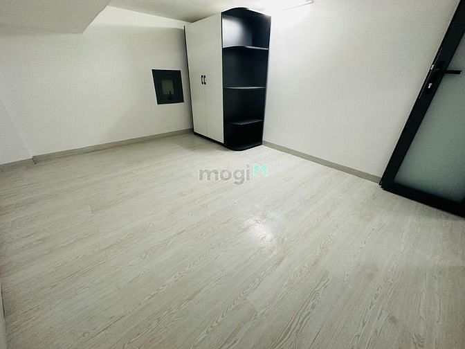Hình ảnh CHDV cao cấp Phó Đức Chính quận 1