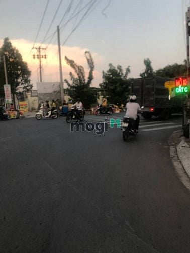 Hình ảnh đất diện tích 500m bao sang tên công chứng nằm cạnh công an bình dương