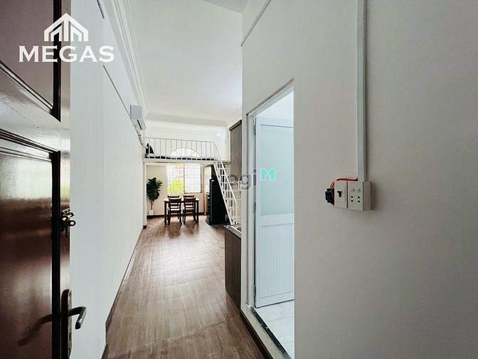 Hình ảnh Căn Hộ Full Nội Thất Ngay Vincom Cộng Hòa