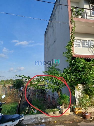 Hình ảnh 🔥 Cắt Lỗ 400 triệu Bán Lô Đất Ngay Vinhomes Q9