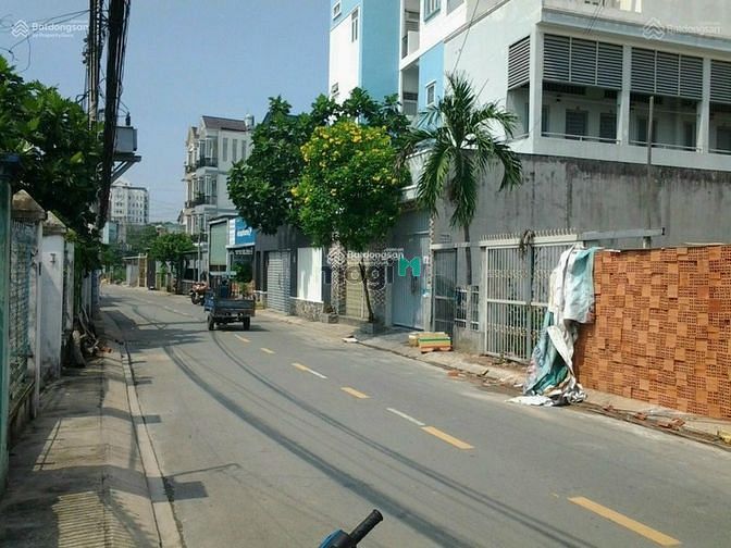 Hình ảnh bán lô đất ngang 7m mặt tiền đường 42 , Lê Văn Thịnh , Quận 2