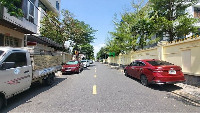 Hình ảnh Bán 108m2 Đất MT Đường 7m5 Ba Đình Q. Hải Châu, Đối Diện Công An TP