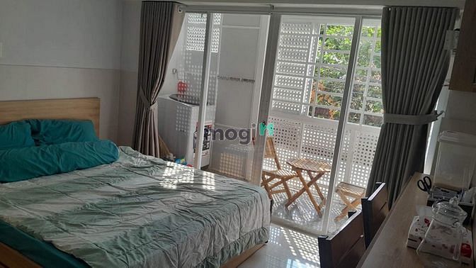 Hình ảnh CHDV 1 Phòng Ngủ Ban Công Riêng Cửa Cuốn Riêng