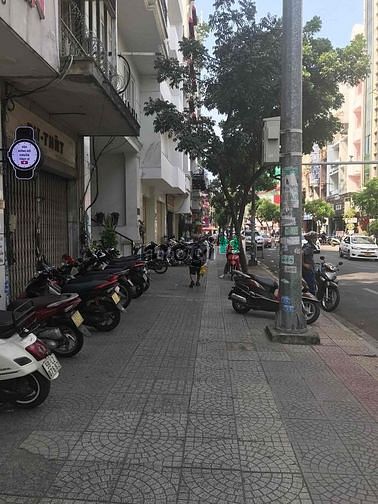 Hình ảnh Thuê Mặt Bằng ĐẸP đường Lý Tự Trọng - Quận 1