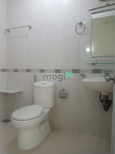 Hình ảnh NHÀ HXH Đ.Lò Gốm Q6 58m2 3PN 1tỷ890