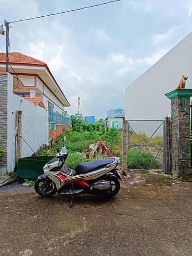 Hình ảnh Đất đẹp 5x 18m Xuân Thới Thượng Hóc Môn hẻm xe hơi gần CHợ