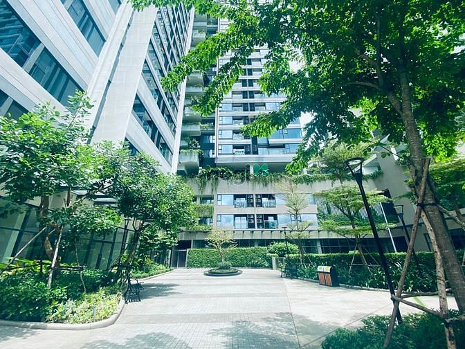 Hình ảnh Bán căn 2PN KINGDOM101 Block B nội thất CĐT giá 5.15 bao hết thuế phí