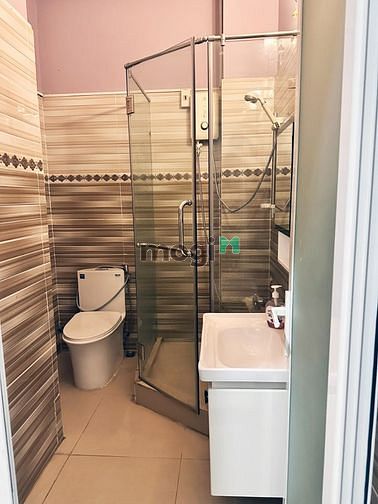 Hình ảnh Phòng có Bancol và Cửa Sổ Lớn (Đối điện BX Miền Đông)