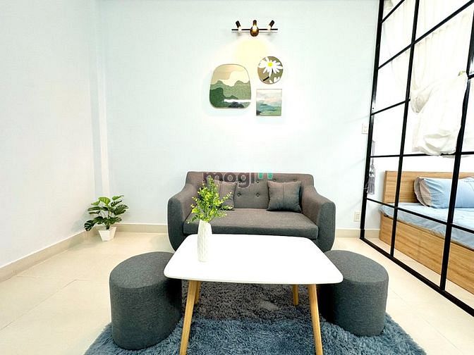 Hình ảnh Cho thuê CHDV - Full nội thất - ngay ngã tư phú