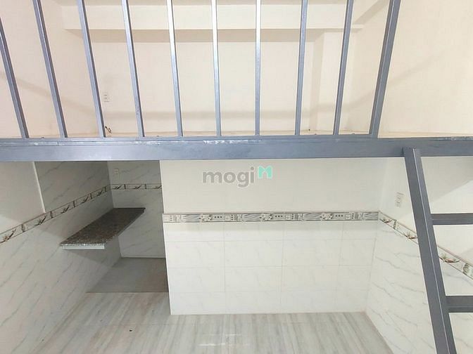 Hình ảnh Phòng mới gần Phan Văn Hớn, giá từ 2tr2