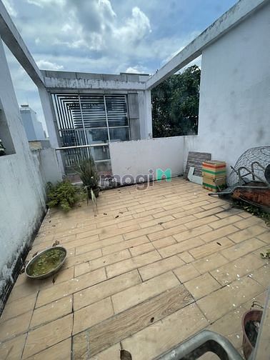 Hình ảnh Cần bán nhà ngộp giá chỉ 12 tỷ