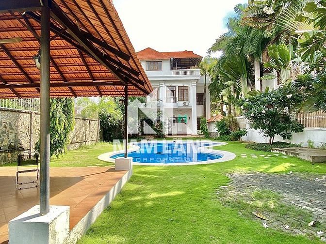 Hình ảnh Biệt Thự 1000m2 Sân Vườn Hồ Bơi VEN SÔN Gara Trệt 3 Lầu 4 Phòng