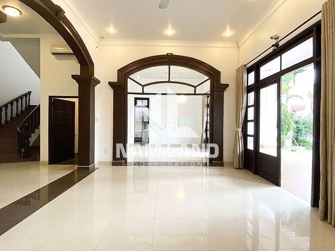 Hình ảnh Biệt Thự 1000m2 Sân Vườn Hồ Bơi VEN SÔN Gara Trệt 3 Lầu 4 Phòng