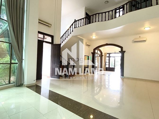 Hình ảnh Biệt Thự 1000m2 Sân Vườn Hồ Bơi VEN SÔN Gara Trệt 3 Lầu 4 Phòng
