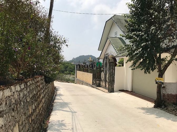 Hình ảnh Đất biệt thự 240m2, đường Khe Sanh, P10, TP. Đà Lạt, gần Hồ Xuân Hương