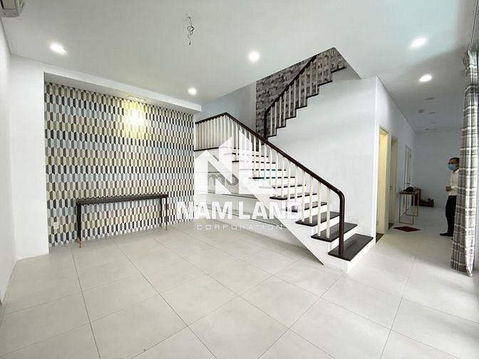 Hình ảnh Cho thuê Villa đường Đặng Hữu Phố P.Thảo Điền Quận 2