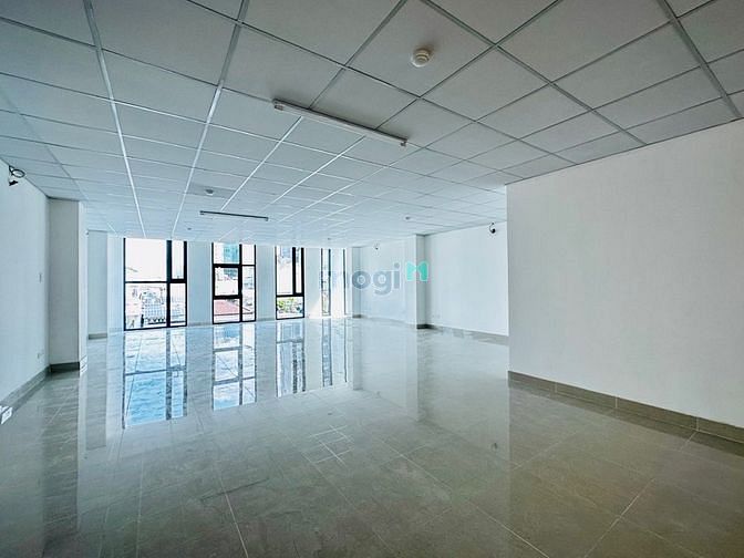 Hình ảnh Cho thuê toà nhà 1 hầm lửng 5 lầu Tân Sơn Nhì
