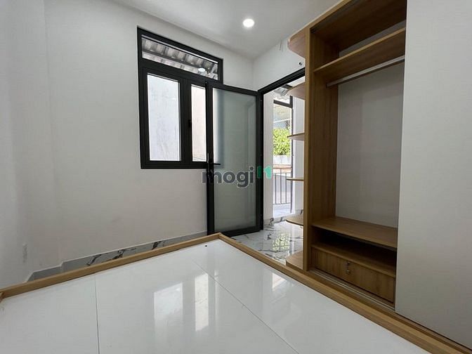 Hình ảnh Cần bán nhà ở Xóm Chiếu nhà mới ở liền chỉ 2 tỷ 85