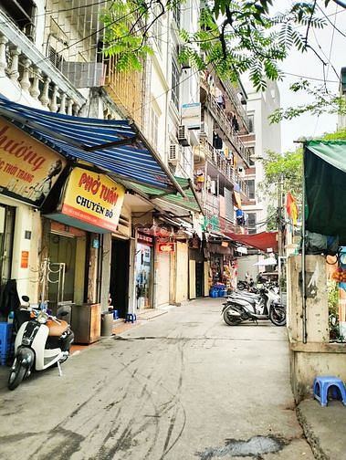 Hình ảnh Bán nhà giá rẻ đường láng Đống Đa 45m LÔ GÓC KINH DOANH chỉ 4.4 TỶ