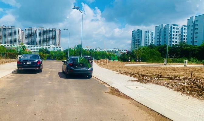 Hình ảnh Mở bán lô đất đường Lương Định Của, quận 2 giá 2.8 tỷ nền 100m2