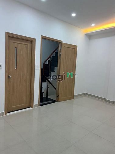 Hình ảnh Bán nhà đường 20 thước 31m2 chỉ 4 tỷ 1