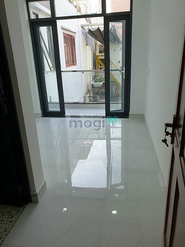 Hình ảnh Nhà hẻm 5PN 5WC Đường Huỳnh Văn Nghệ