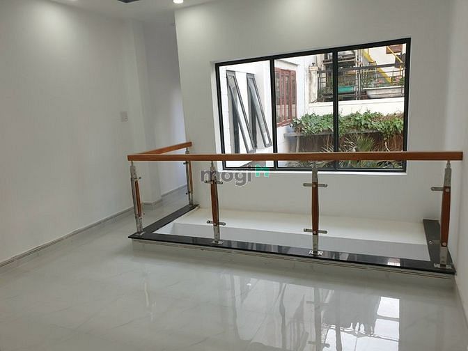 Hình ảnh Nhà hẻm 5PN 5WC Đường Huỳnh Văn Nghệ
