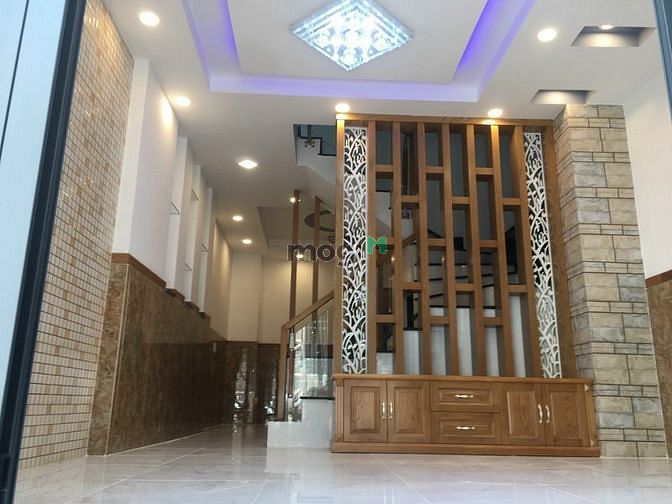 Hình ảnh Nhà hẻm 5PN 5WC Đường Huỳnh Văn Nghệ