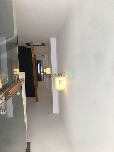 Hình ảnh Nhà hẻm 5PN 5WC Đường Huỳnh Văn Nghệ