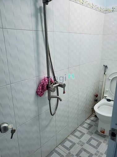 Hình ảnh Cho thuê nhà nguyên căn 3 lầu chỉ 5 triệu 5