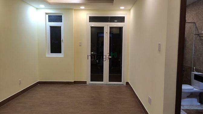 Hình ảnh Cho Thuê Nhà Mặt Tiền đường Tạ Quang Bửu (5x16.5) Q.8 Vỉa Hè Lớn KD