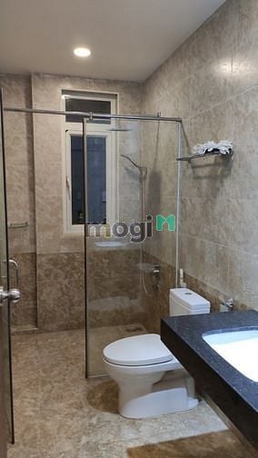 Hình ảnh Cho Thuê Nhà Mặt Tiền đường Tạ Quang Bửu (5x16.5) Q.8 Vỉa Hè Lớn KD