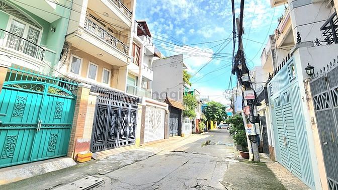 Hình ảnh Cho thuê Studio giá rẻ Full NT cao cấp gần ngã tư Phú Nhuận