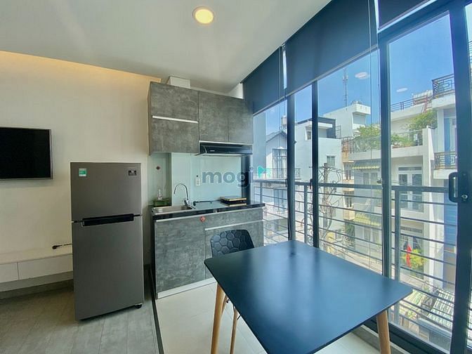 Hình ảnh CHDV full nội thất cao cấp bancolny_View kính ngay cầu Nguyễn Văn Cừ