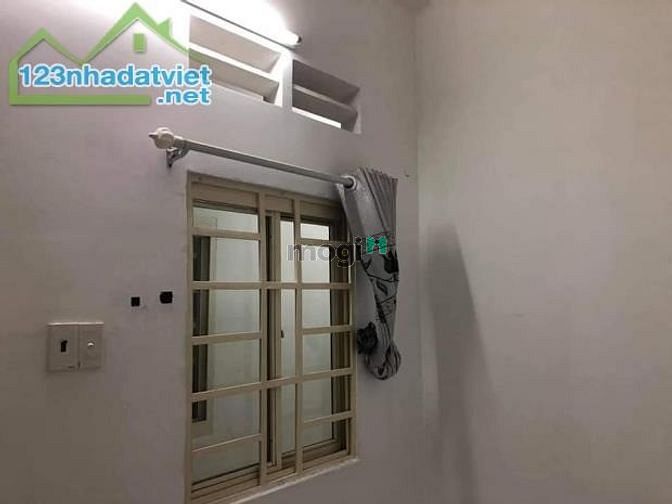 Hình ảnh Cho thuê phòng trọ giá siêu rẻ tại cống lở tân bình