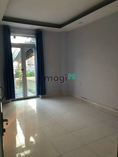 Hình ảnh Cho thuê nhà 4,5tr gần chợ Quang Thắng