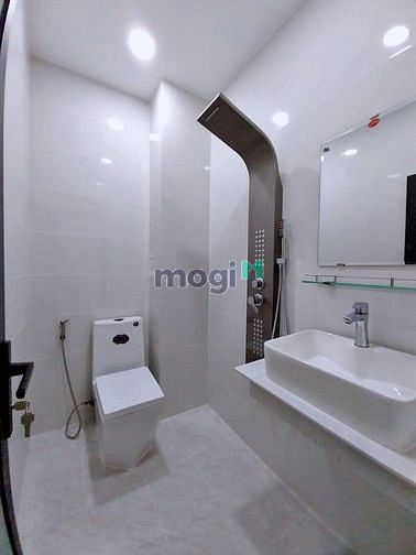 Hình ảnh Bán nhà ngay chợ Bình Thành,shr, 4 phòng ngủ, 2,3 tỷ