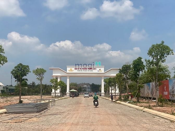 Hình ảnh Đất Bình Dương- mt Ql 14 Cổng Xanh. Chỉ 348tr nhận đất, bao GPXD