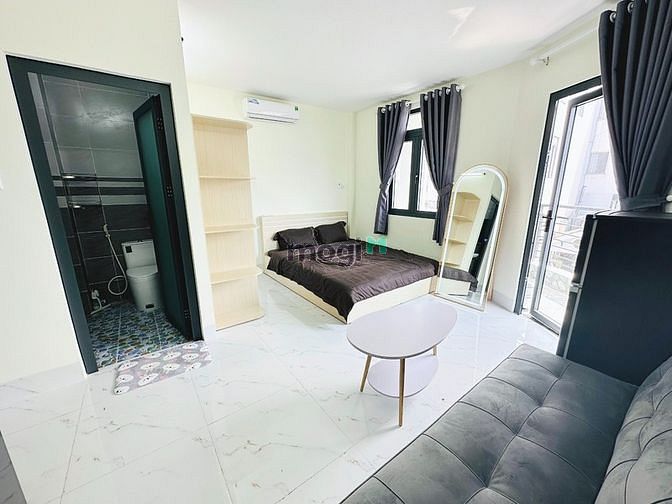 Hình ảnh Cho thuê Studio Có Ban công siêu rộng gần Chợ Vạn kiếp