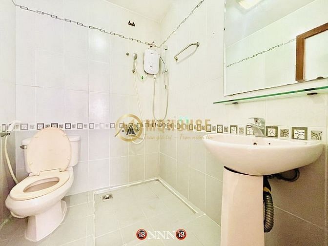Hình ảnh Cho Thuê Căn Hộ Ban Công Cửa Sổ Lớn đ.Phan Đăng Lưu, Ngã Tư Phú Nhuận