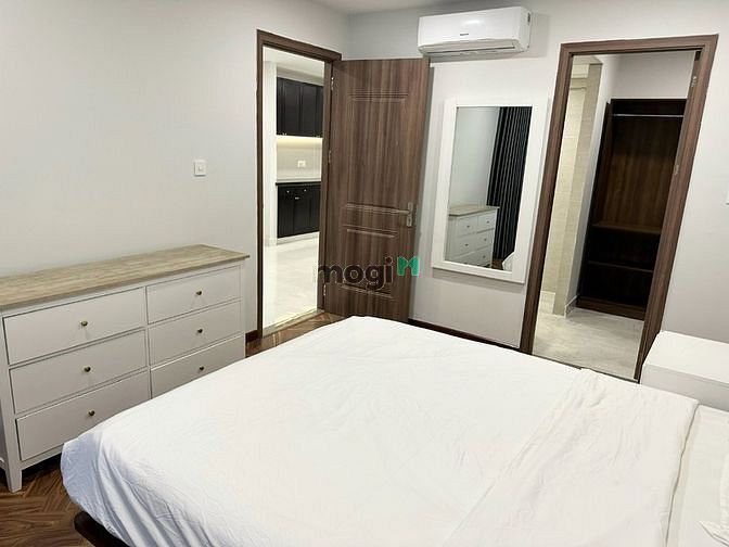 Hình ảnh Cho Thuê 2PN 2WC RỘNG 100m2 Có BANCOL.