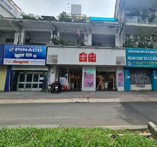 Hình ảnh Cho thuê nhà 27,29 trần hưng đạo quận 1