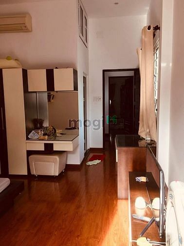 Hình ảnh 1 sẹc, 115m2, 2 Tầng, Đường Lê Văn Huân, Phường 13, Quận Tân Bình