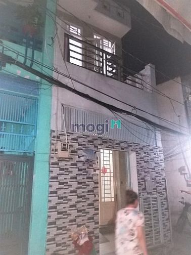 Hình ảnh Nhà đẹp 590/32/12 Đoàn Văn Bơ, 2 PN, 2wc, cầu thang đúc, bancony